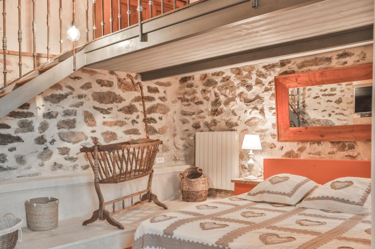 Maison d'hôtes Le Hameau de la Mûre Saint-Laurent-du-Pape Exterior foto